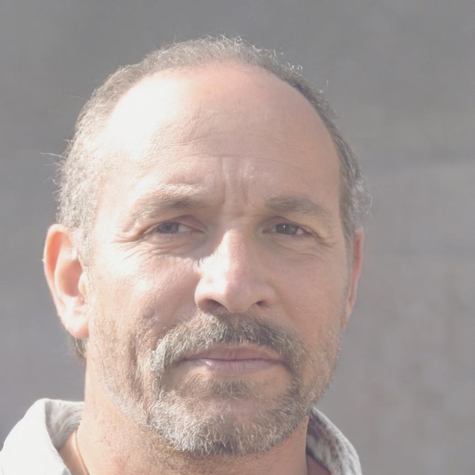 Carlos Martínez, especialista en ventas financieras